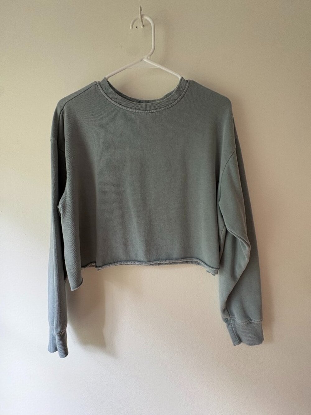 Garage Light Blue Washed Cropped Raw Hem Crewneck Sweatshirt Size XS/S